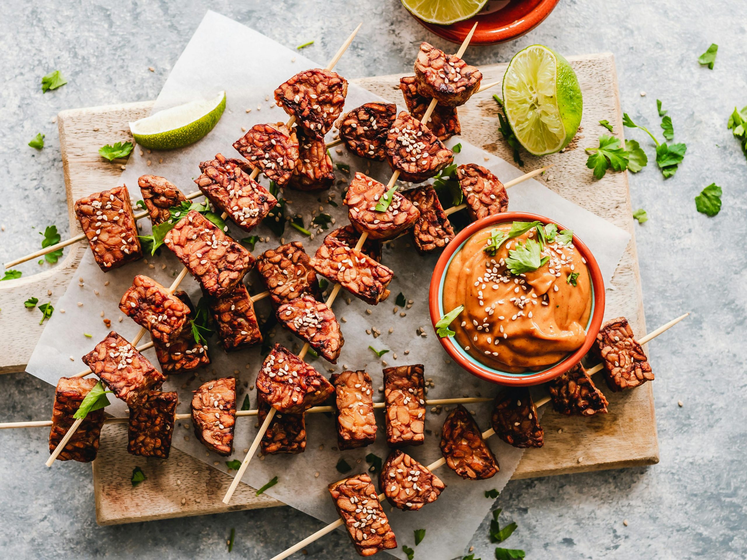 Tempeh: el superalimento fermentado que revoluciona la nutrición vegetal